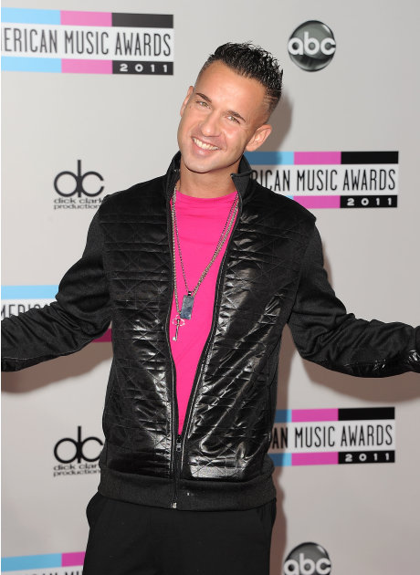 2011 American Music Awards - Arrivals