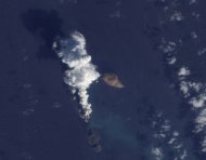 Erupção no Mar Vermelho observada no dia  19 de dezembro de 2011