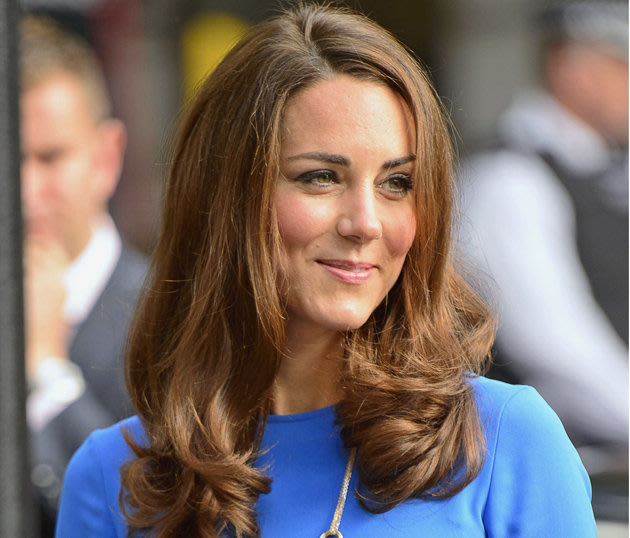 kate-middleton-new-blue-dress-1.jpg