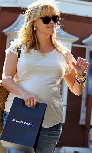 Pregnant Reese Witherspoon hospitalized twice in 24 hours: Is her baby coming ...