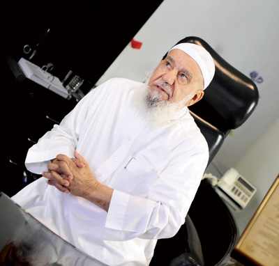 In fourth place, Sheikh Suleiman Al-Rajhi and worth an estimated $ 5.9 billion