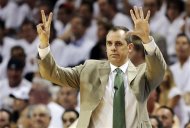 Indiana Pacers head coach Frank Vogel gestures during the first half of Game 1 in their NBA basketball Eastern Conference finals playoff series against the Miami Heat, Wednesday, May 22, 2013 in Miami. (AP Photo/Lynne Sladky)