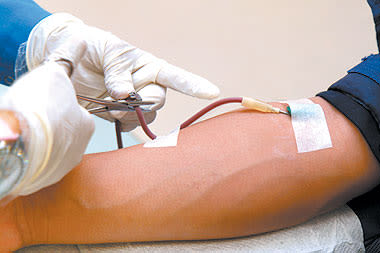 التبرع بالدم يحرق 650 سعرة حرارية لكل نصف لتر | هاوس أوف ميوزك 20130605110325