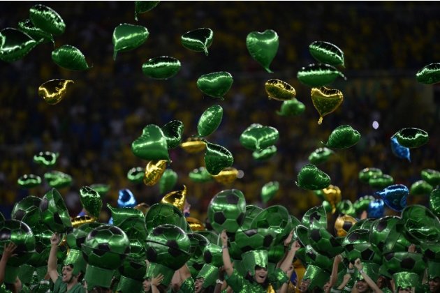 صور  حفل ختام أخضر لكأس القارات بالبرازيل 000-DV1520460-jpg_223810