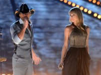 What Pair Of (In)Famous Exes Played The ACM Awards…Two Miles Apart?