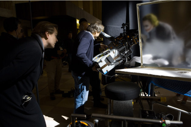 Christopher Nolan Director Batman The Dark Knight Production Warner Brothers 2008
