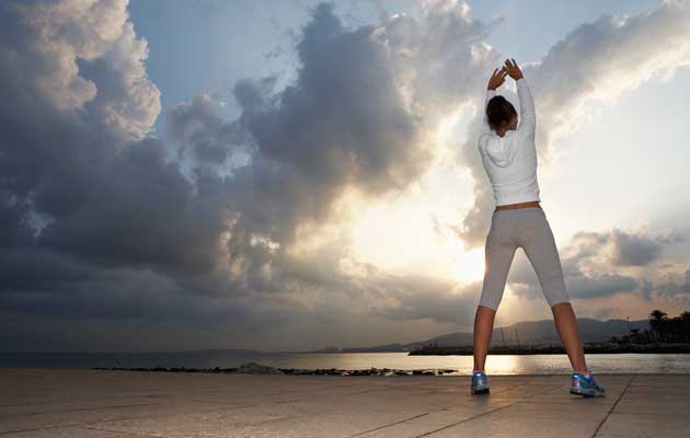 Here are seven resolutions to make to be healthier and fitter in 2012. (Getty Images)