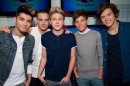 One Direction Belajar Menulis Lagu Sendiri