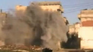 سورية: أنباء عن مقتل أكثر من 100 شخص وواشنطن تلمح إلى احتمال تسليح المعارضة 120221155247_syria_homs_304x171_bbc_nocredit