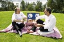 Como iniciativa de Agua Magna de Cabreiroá, los cocineros Xosé Cannas (izda.) y Pepe Solla (dcha.) ofrecieron un picnic de alta gastronomía en el restaurante Pepe Vieira EFEComo iniciativa de Agua Magna de Cabreiroá, los cocineros Xosé Cannas (izda.) y Pepe Solla (dcha.) ofrecieron un picnic de alta gastronomía en el restaurante Pepe Vieira EFE