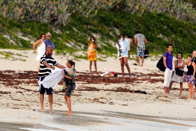 Beyoncé y Jay-Z en la playa!  T30840041