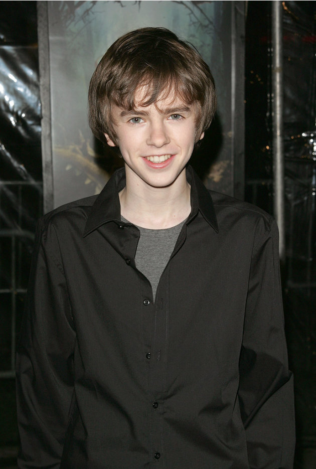 Freddie Highmore - Picture Colection