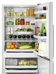 Bảo quản thức ăn trong tủ lạnh hoặc tủ đông là một trong những phương pháp tốt để ngăn ngừa thực phẩm bị hỏng hoặc mất chất dinh dưỡng.
Tuy nhiên, nếu thức ăn không được hâm nóng đúng cách, chúng có thể trở thành nguồn gây ngộ độc thực phẩm