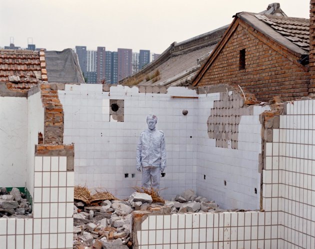 Liu_Bolin_HITC_No-55_Demolition_photograph_118x150cm_2007