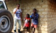 Κανάκης: «Μετά το ταξίδι στη Σιέρα Λεόνε, η ζωή μου άλλαξε»