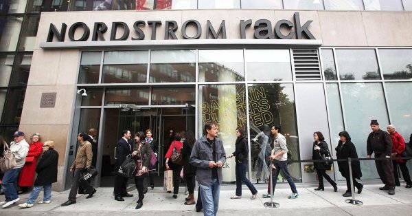 Nordstrom bucks lower department store sales trends - Yahoo Finance