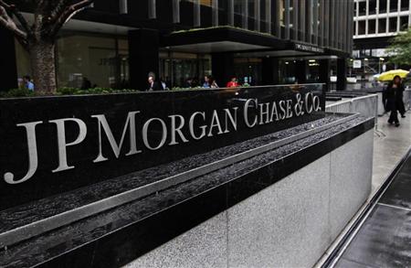 The entrance to JPMorgan Chase's international headquarters on Park Avenue is seen in New York October 2, 2012. REUTERS/Shannon Stapleton