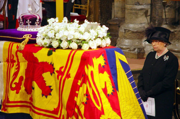 Pics: Queen Elizabeth's 60-year reign  QEII-14-jpg_122424