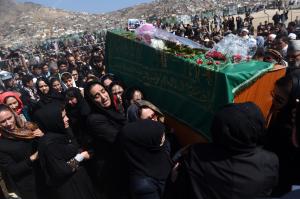Female Afghan activists carry the coffin of Farkhunda&nbsp;&hellip;