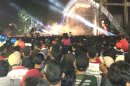 Fans Iwan Fals Membanjiri Pekan Raya Jakarta
