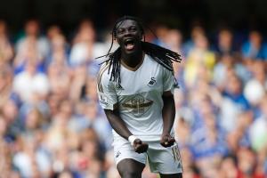 Swansea City&#39;s striker Bafetimbi Gomis reacts after&nbsp;&hellip;