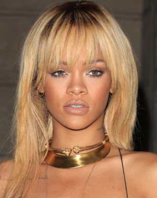 Rihanna Gives Chris Brown Ultimatum To Dump Girlfriend Karrueche Tran