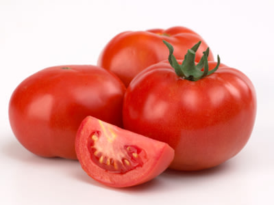  Vỏ cà chua, khoai tây chứa nhiều chất độc