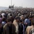 Civiles chocan con policía por escasez de gas en Pakistán
