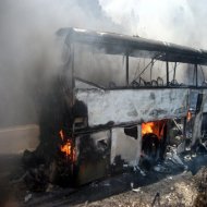 Θεσσαλονίκη:Λεωφορείο τυλίχθηκε στις φλόγες - Έτρεχαν να σωθούν οι επιβάτες! 1234602_420_420