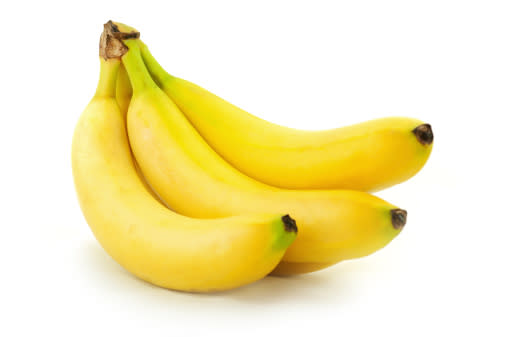 الموز: يحتوى على كمية كبيرة من البوتاسيوم مما يعمل على تخفيض ضغط الدم لصورة طبيعية وبالتالى تهدئة الأعصاب.
