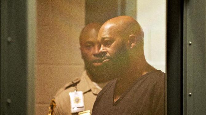Lawyer says Suge Knight was behind wheel in deadly crash - Yahoo News