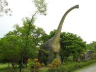 Dinosaurus leher panjang jenis sauropoda