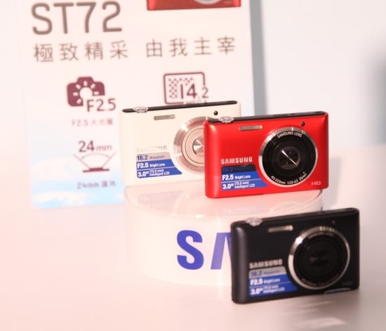 三星 Camera ST72