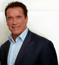 Δείτε την 22χρονη κόρη του Arnold Schwarzenegger η οποία του μοιάζει τρομερά!