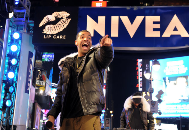 Bill & Giuliana Rancic Ring In New Year's Eve 2012 With NIVEA In Times Square