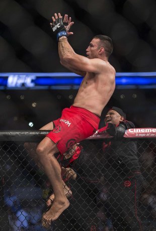Fabricio Werdum's ground game proved to be the difference against Cain Velasquez. (AP Photo/Christian Palma)