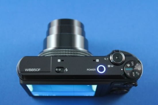 Samsung WB850F 類單眼 21 倍光學變焦，手機當快門