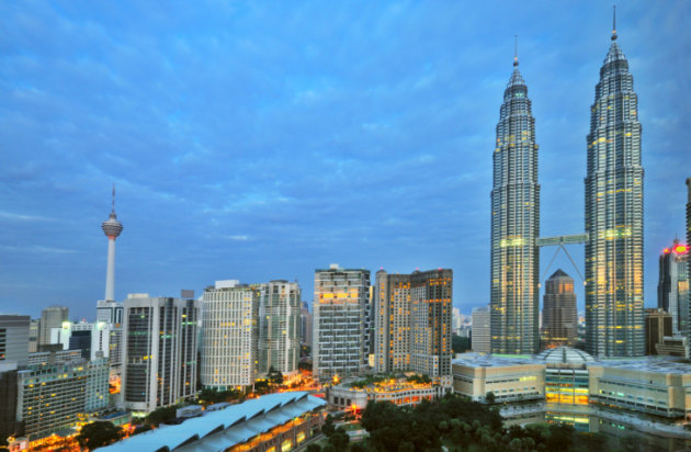 المدن العشرين الأكثر استقبالا للزائرين عالميا 92038393-Kuala-Lampur-jpg_110423