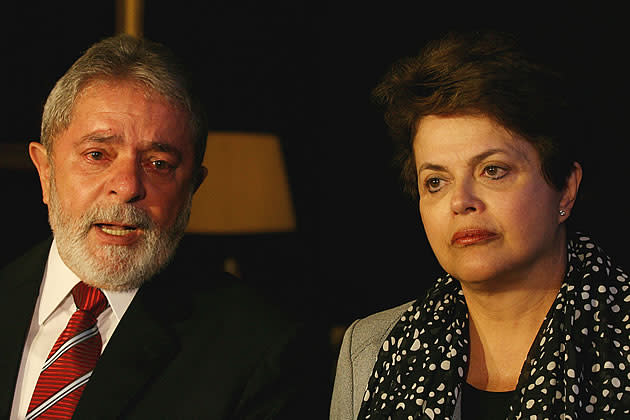 Lula e Dilma se emocionam ao falar de Alencar