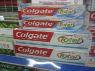 colgate total có chứa chất gây ung thư IMG0042_105516