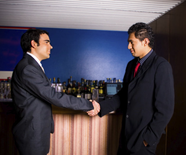 15 rules for talking business over drinks