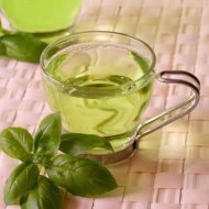 تناول النعناع مع الشاي يساهم في تنشيط الهضم 20130306105205