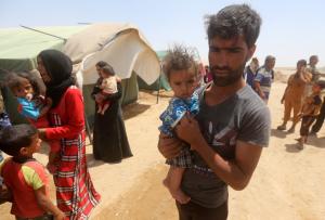 Iraqi families who fled the city of Ramadi after it &hellip;