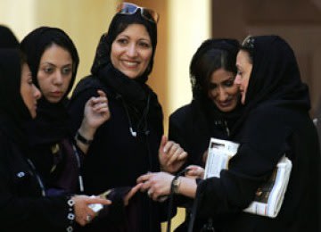 Alhamdulillah...Untuk Pertama Kalinya, Wanita Arab Saudi Bakal Punya Hak Pilih