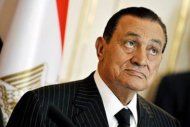 مبارك يعلق على الإضراب بـ«خبراتي تؤكد أن الإضراب سيفشل» ويطلب تشديد الحراسة عليه