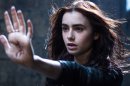 The Mortal Instruments: Read the first 100 pages