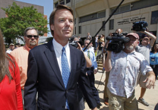 John Edwards trial delayed until January | The Ticket - Yahoo! News