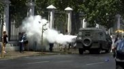 Chilean students clash with police