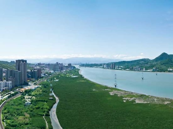 台北首購價一次買足：水岸、公園、重劃區、大師建築