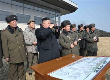 Armée Nord-Coréenne  - Page 3 2013-03-06T223734Z_1_CBRE9251GW200_RTROPTP_2_KOREA-NORTH